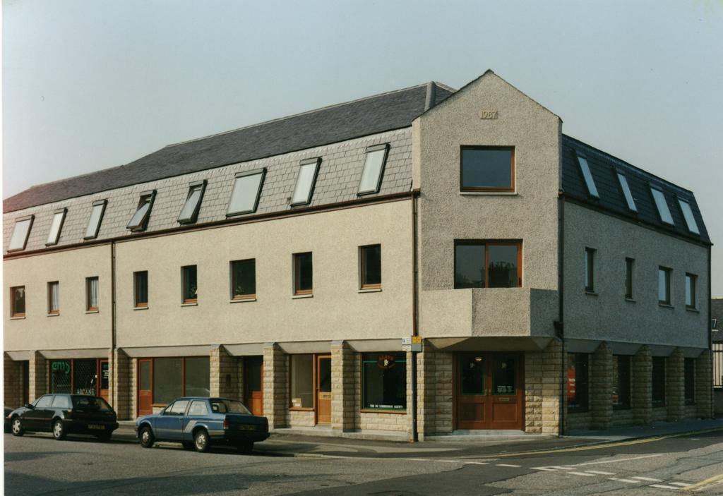 Connel Court Apartments Inverness Oda fotoğraf